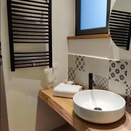 Bed & Breakfast Locus Pendinelli 4*